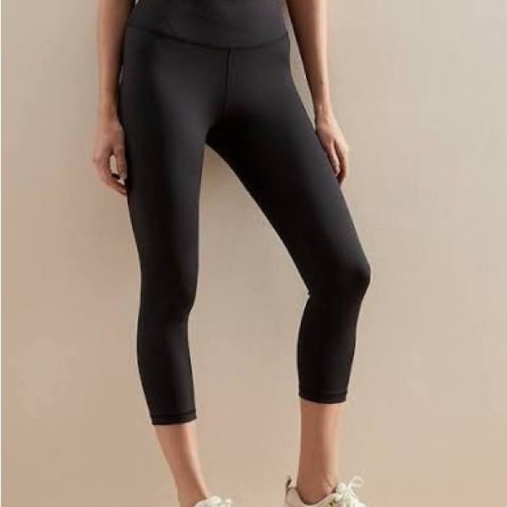 Banana Republic Classic Black Leggings